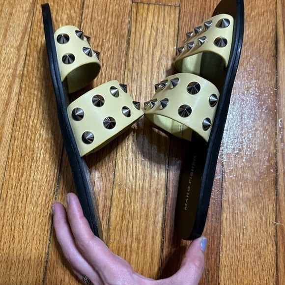 Marc Fisher Yellow Bolive Slippers size 6.5 Edgy, Grunge, Metal, Rebel - Picture 7 of 10